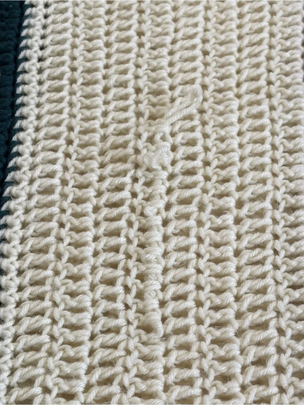Handmade Crochet Throw Blanket Fringe Cranberry Evergreen Cream 67x43